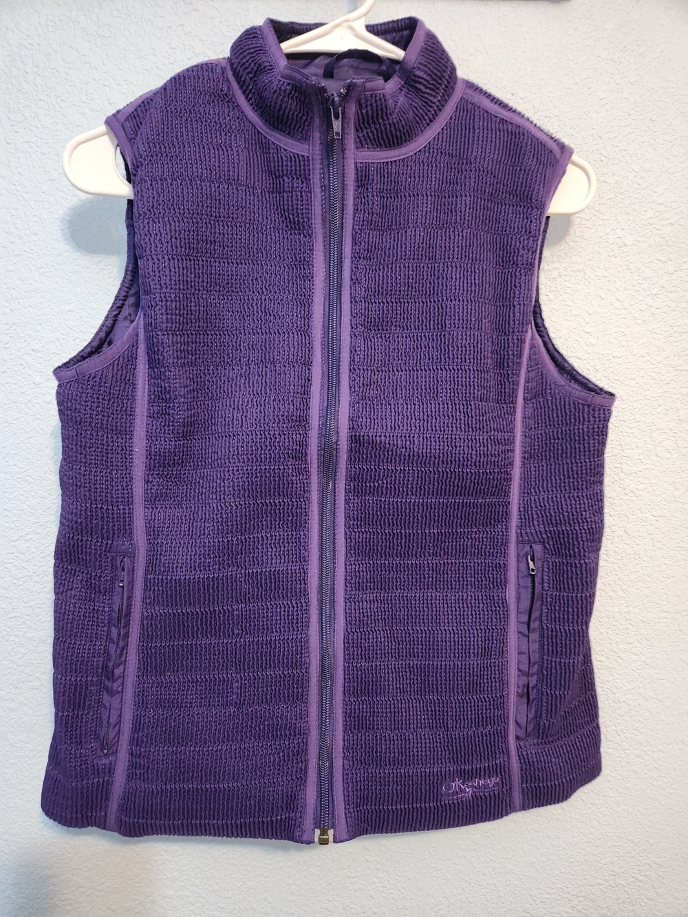 Women’s Purple Fleece Zip-Front Vest